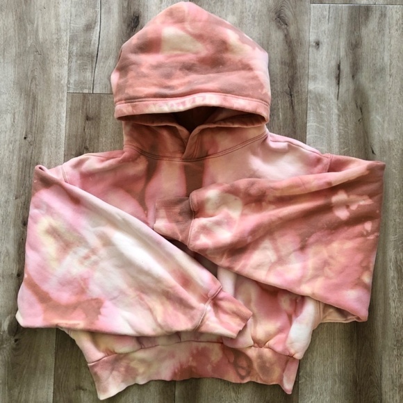 Aritzia, TNA, Cozy, Perfect Shrunken Cropped Hoodie, Womans, Tie Dye, Size M - Picture 4 of 15
